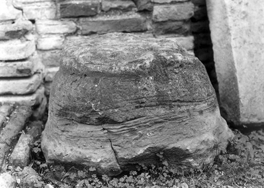 capitello tuscanico di colonna